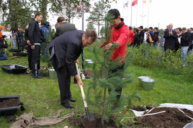 Ecological campaign “Enrolled into SibFU — plant a tree!”