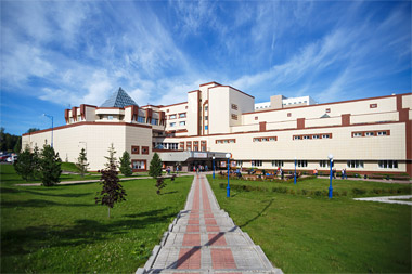 University building at Svobodny Prospect 82A